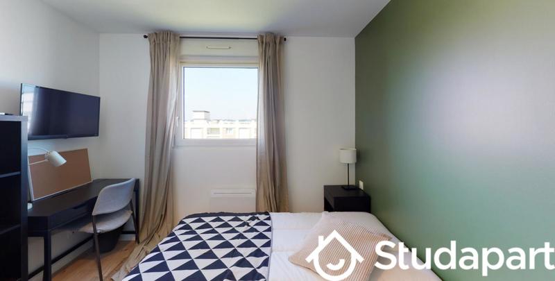 Chambre - 9 m² - 1 pièce