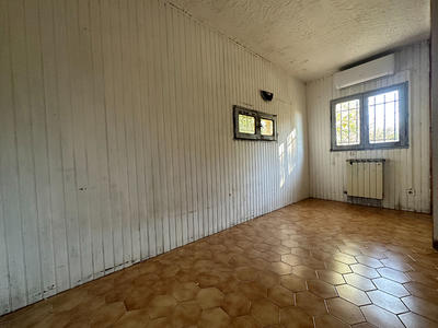 Appartement - 94 m² - 4 pièces