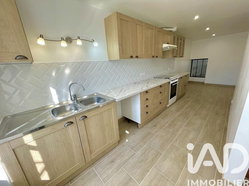 Maison de village - 198 m² - 9 pièces