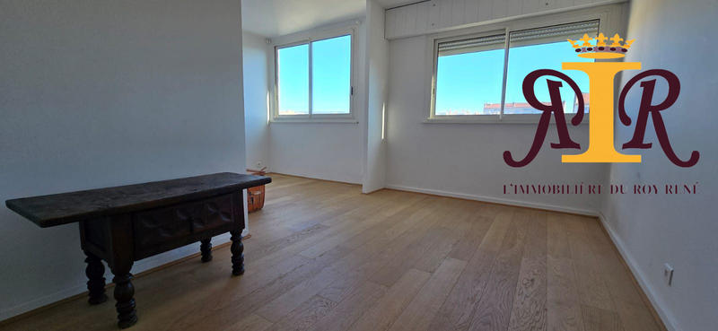 Appartement - 150 m² - 5 pièces