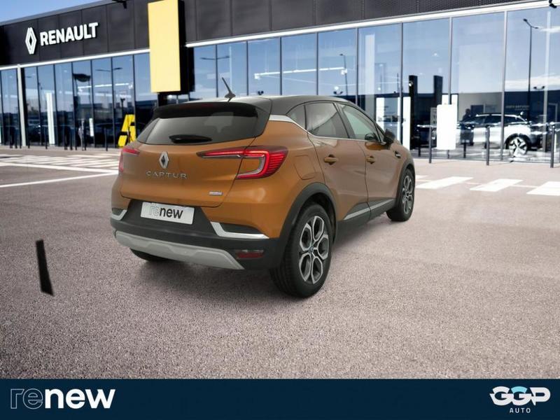 Renault Captur E-Tech Plug-in 160 Intens