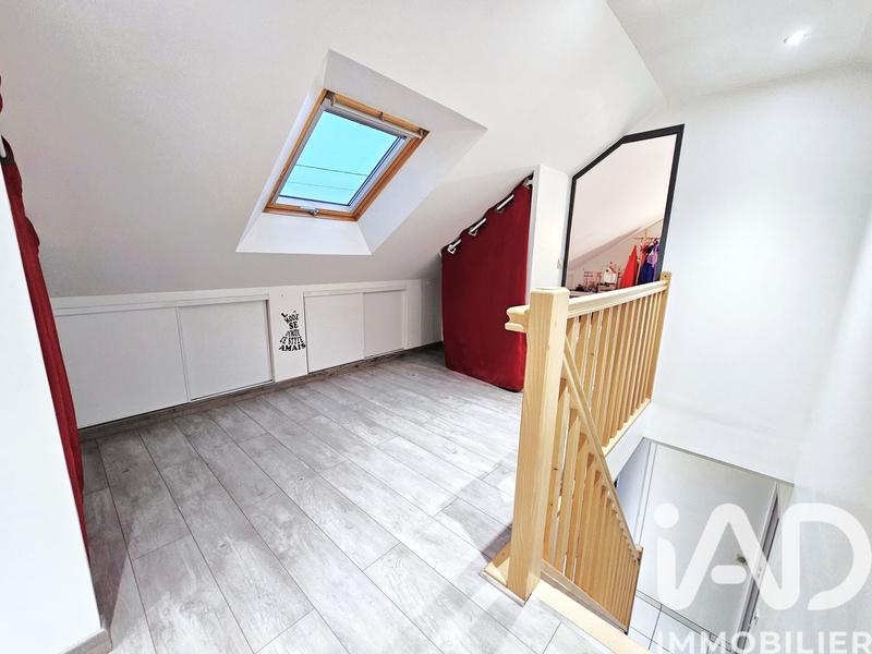 Maison - 110 m² - 6 pièces