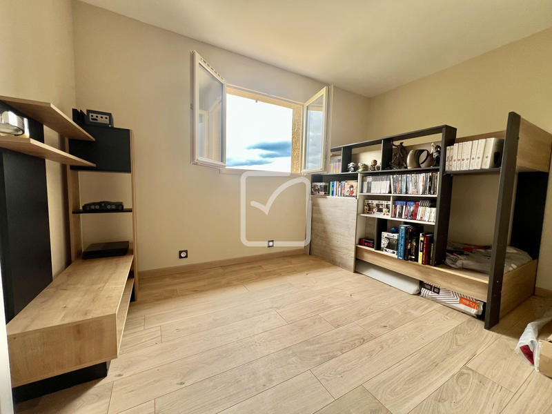 Maison - 81 m² - 4 pièces