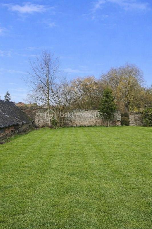 Maison de maîtres - 227 m² - 11 pièces