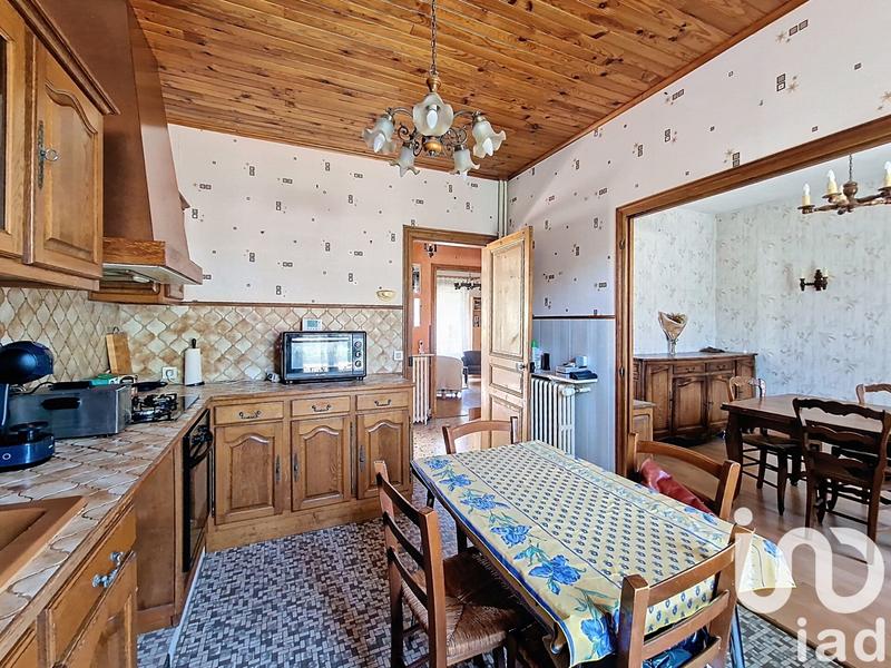 Maison - 99 m² - 5 pièces