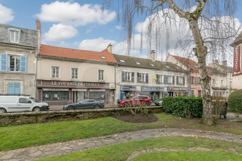 Immeuble - 216 m² - 5 pièces