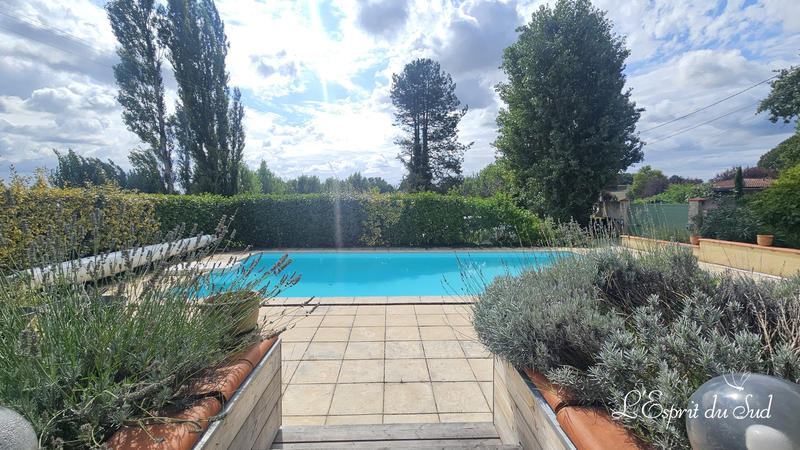 Maison traditionnelle - 113 m² - 5 pièces