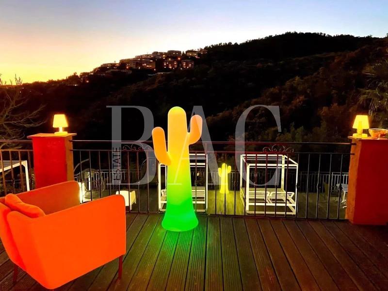 Villa - 150 m² - 5 pièces