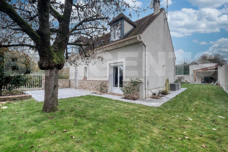 Maison d'architecte - 160 m² - 7 pièces