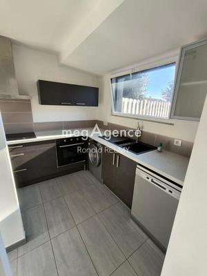 Maison traditionnelle - 89 m² - 4 pièces