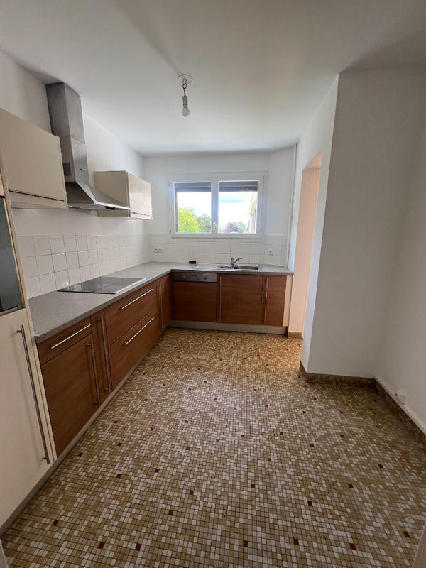 Appartement - 77 m² - 4 pièces