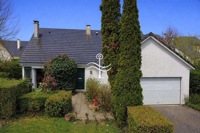 Maison - 110 m² - 6 pièces