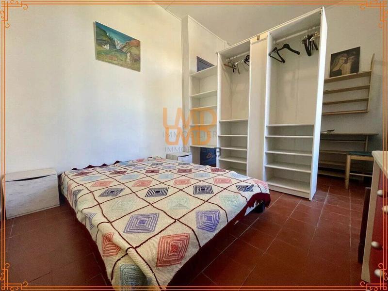 Maison de maîtres - 247 m² - 14 pièces