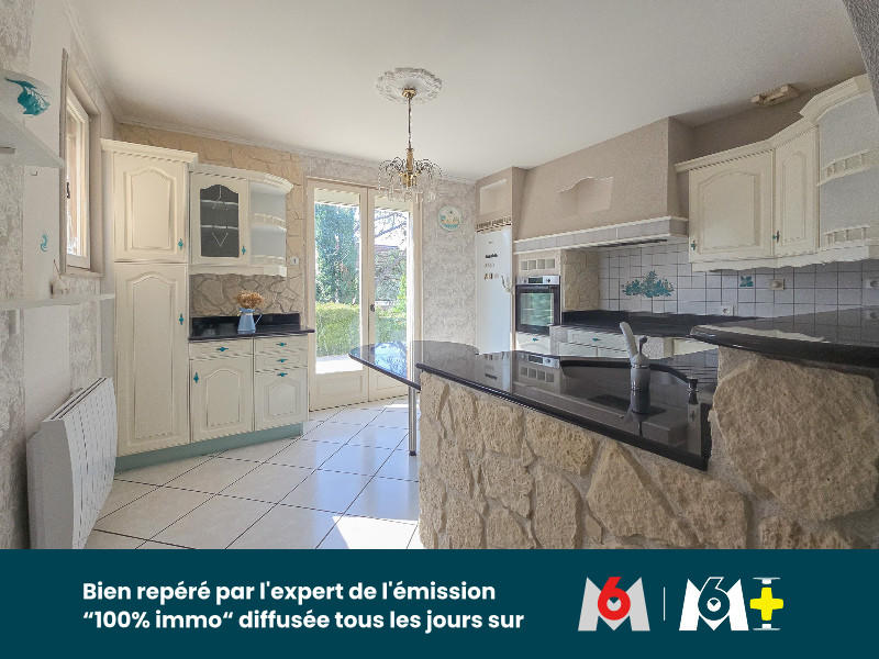 Maison - 220 m² - 7 pièces