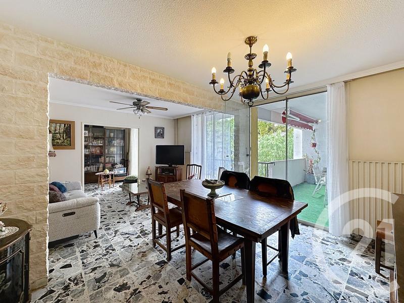 Appartement - 103 m² - 6 pièces