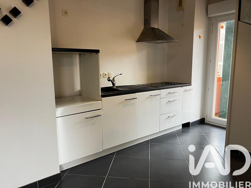 Appartement - 65 m² - 3 pièces