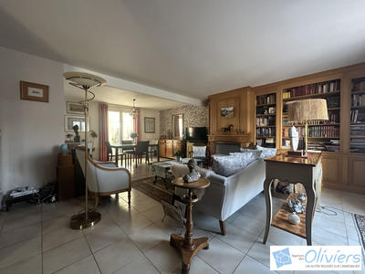 Maison - 136 m² - 5 pièces