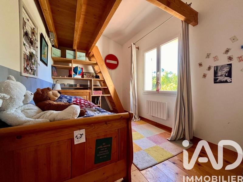 Maison - 169 m² - 9 pièces