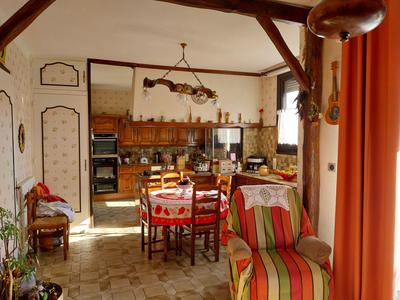 Maison - 172 m² - 7 pièces