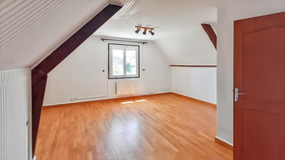 Maison - 135 m² - 7 pièces