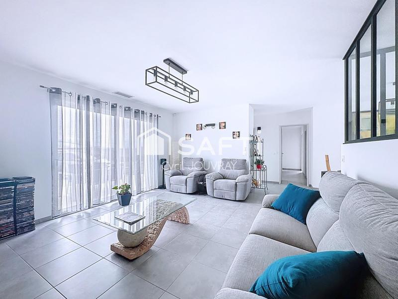 Maison - 104 m² - 5 pièces