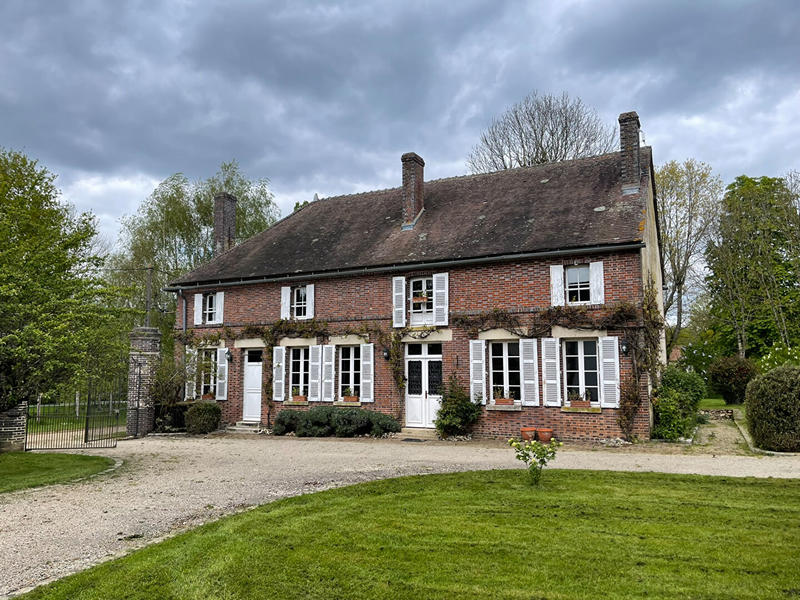 Demeure - 370 m² - 14 pièces