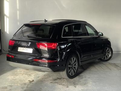 Audi Q7 3.0 Tdi e-tron 373ch hybrid avus quattro