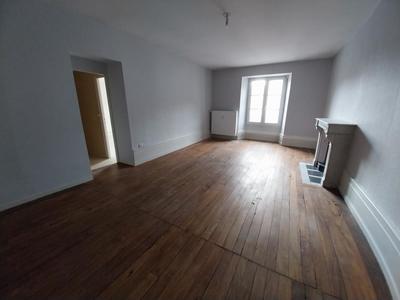 Appartement - 84 m² - 3 pièces