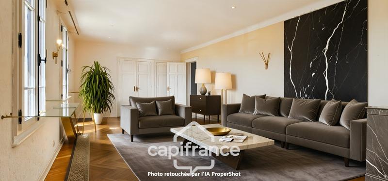 Appartement bourgeois - 112 m² - 4 pièces