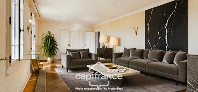 Appartement bourgeois - 112 m² - 4 pièces
