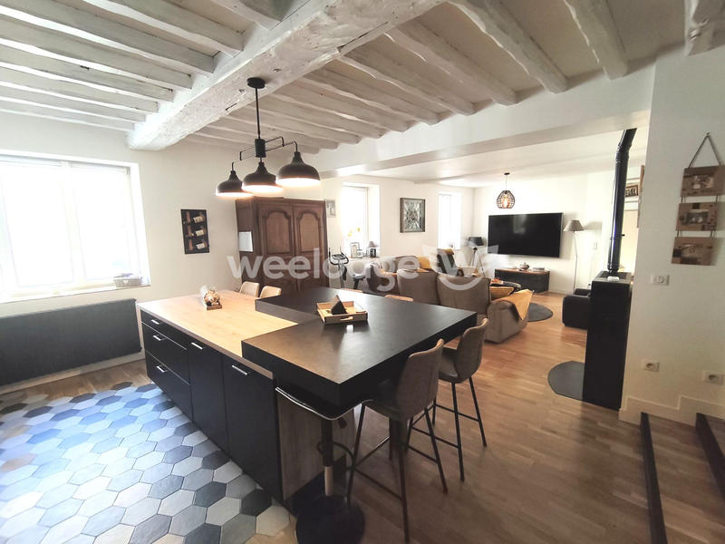 Maison - 171 m² - 7 pièces