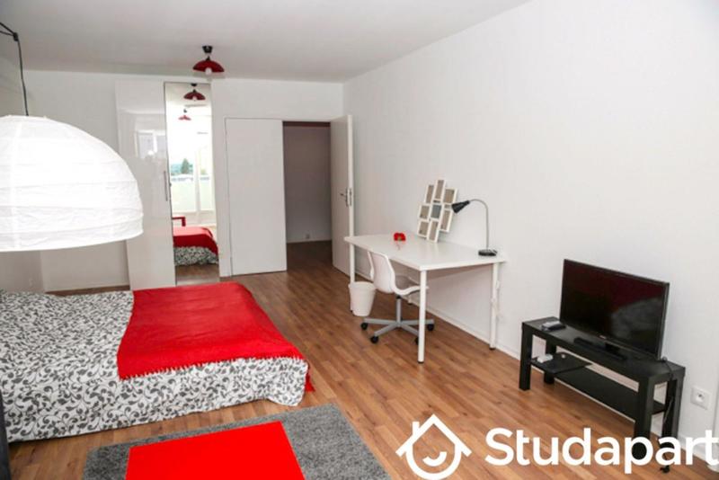 Chambre - 15 m² - 1 pièce