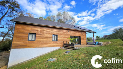 Maison - 135 m² - 6 pièces