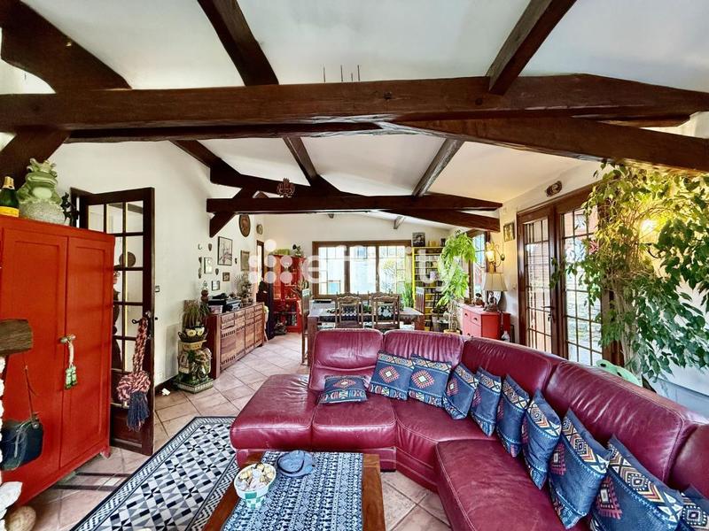 Maison - 142 m² - 6 pièces