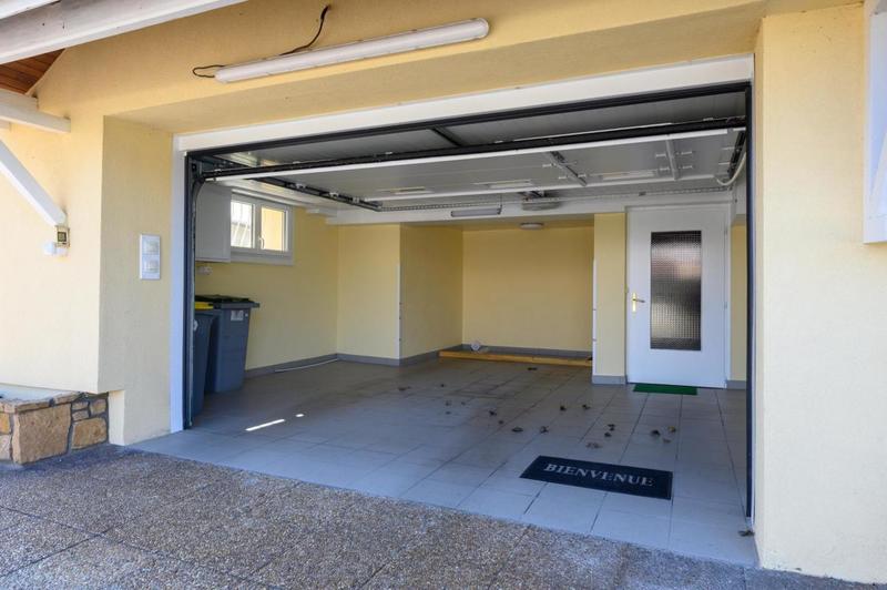 Maison - 180 m² - 6 pièces