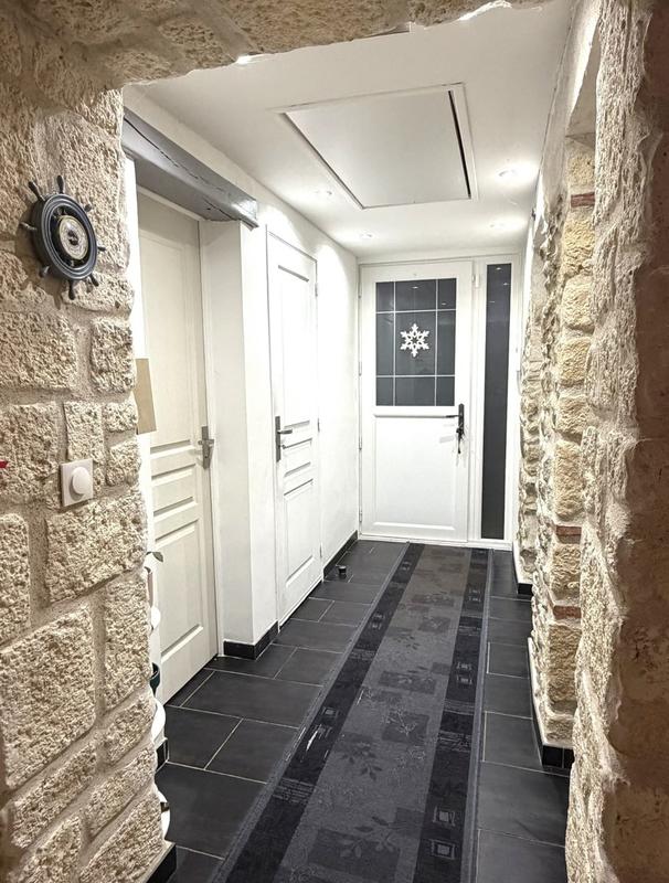 Maison ancienne - 144 m² - 6 pièces