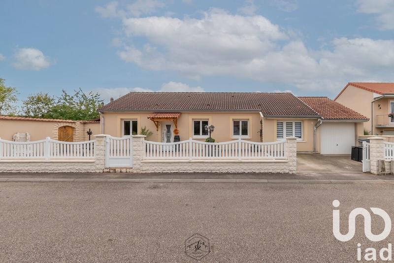 Maison - 127 m² - 8 pièces
