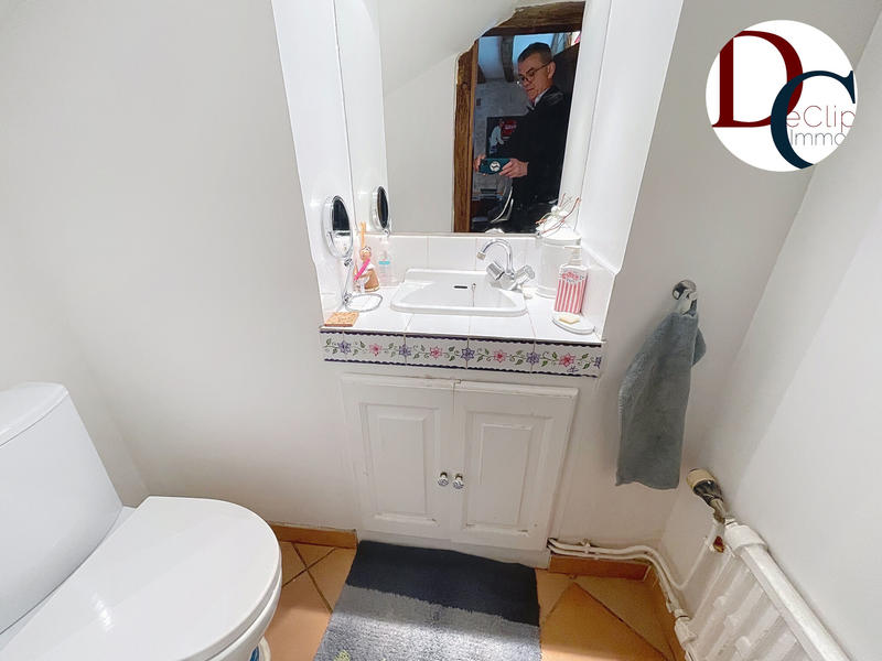 Maison - 226 m² - 8 pièces