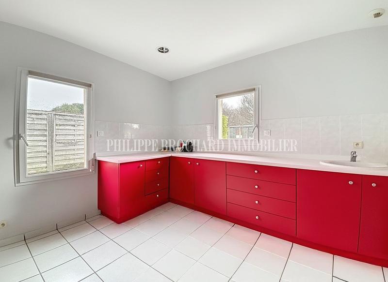 Local d'activités - 139 m² - 6 pièces