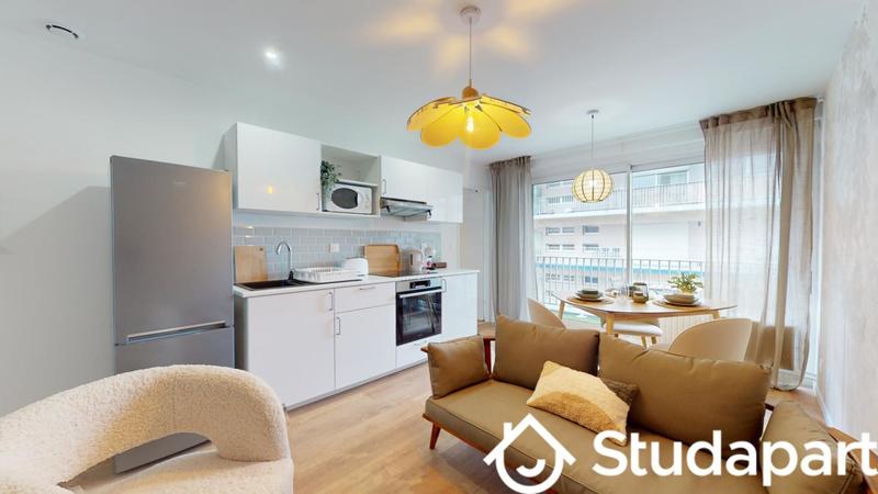 Chambre - 13 m² - 1 pièce