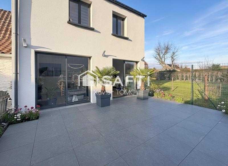 Maison - 130 m² - 8 pièces