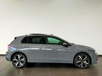 Volkswagen Golf 1.5 eHybrid 204 Dsg6 Vw Edition