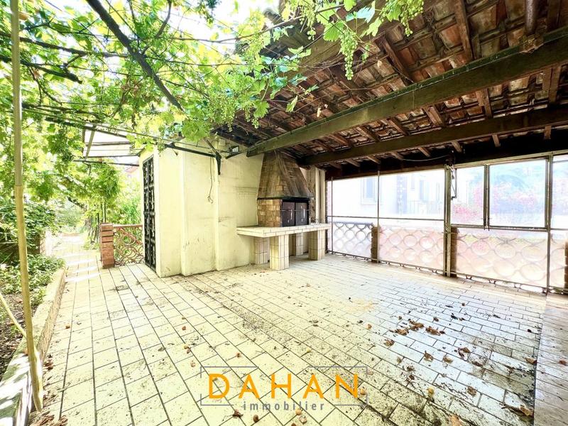 Appartement - 100 m² - 4 pièces