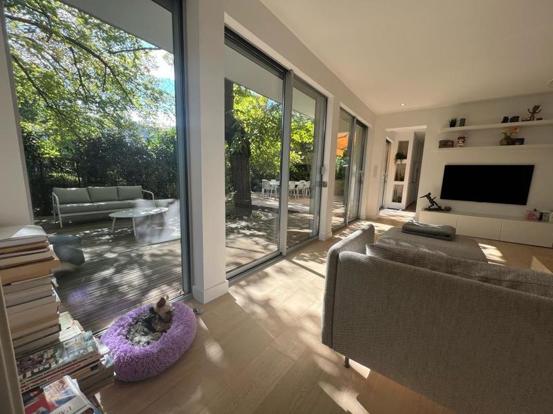 Appartement - 136 m² - 5 pièces