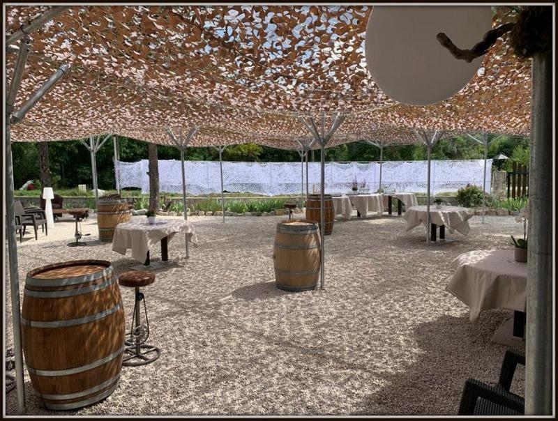 Propriété - 450 m² - 30 pièces