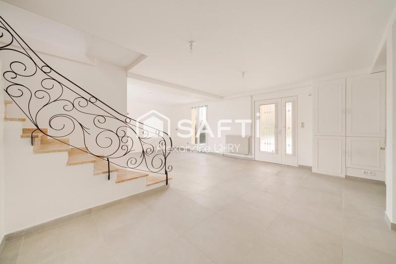 Villa - 215 m² - 7 pièces