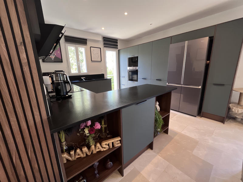 Villa - 140 m² - 6 pièces