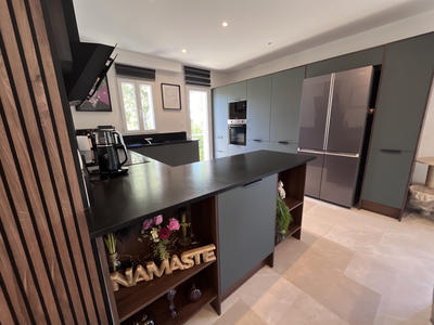 Villa - 140 m² - 6 pièces