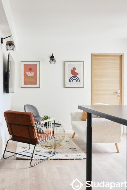 Chambre - 11 m² - 1 pièce