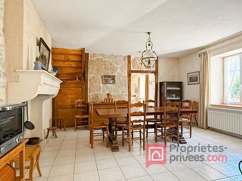 Maison - 134 m² - 7 pièces